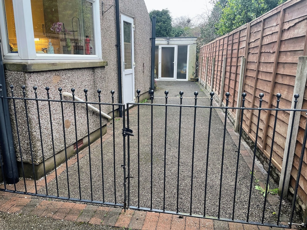 1 Lathom Avenue