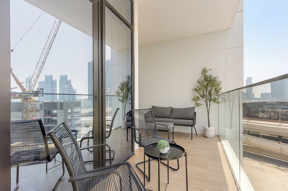 Silkhaus Al Maryah Vista 1