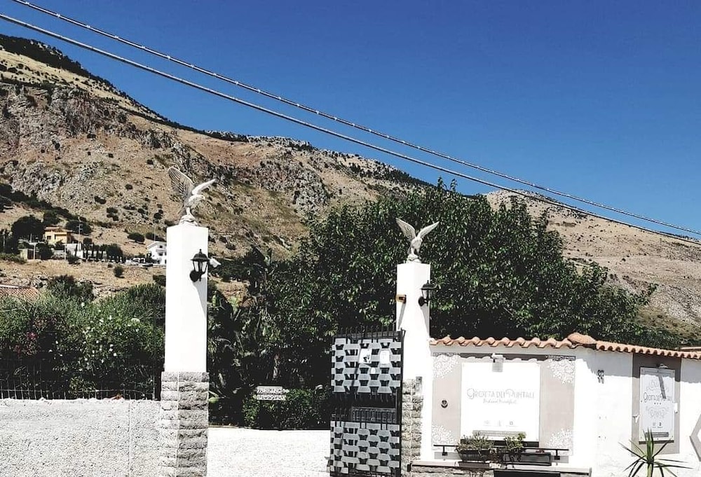 Grotta dei Puntali b&b