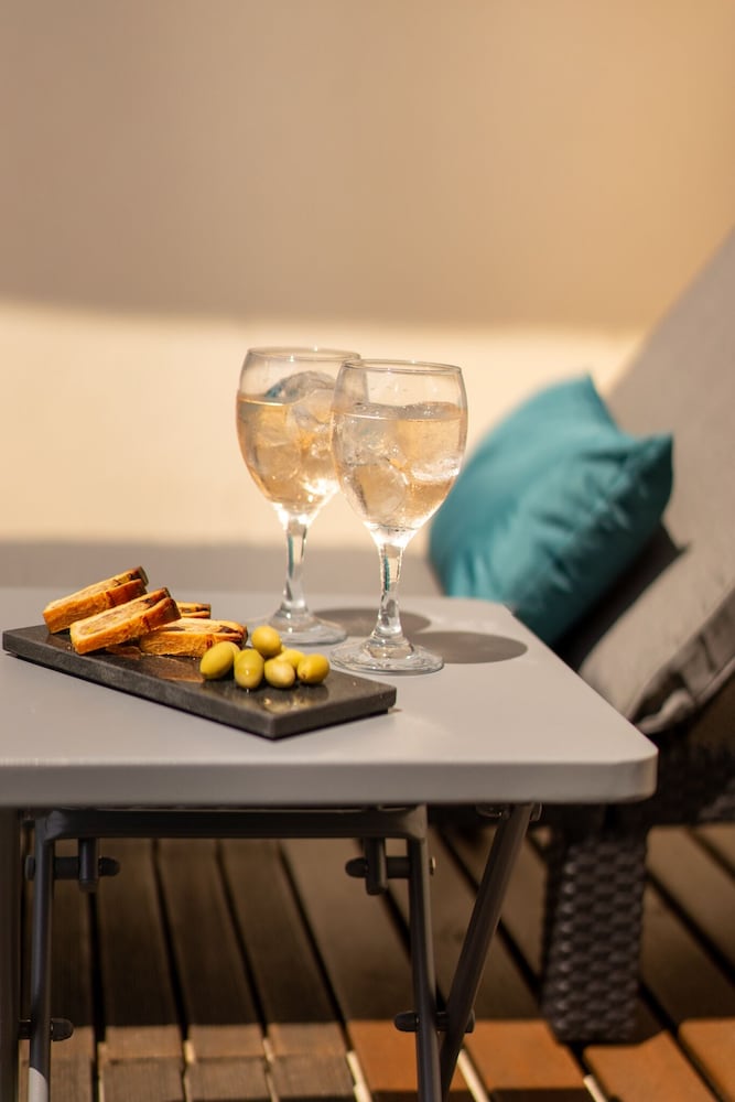 Top Floor, Nest in Mandara Beach - Cote d'Azur