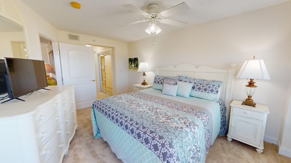 Sandpiper 2 by Tybee Vacation Rentals