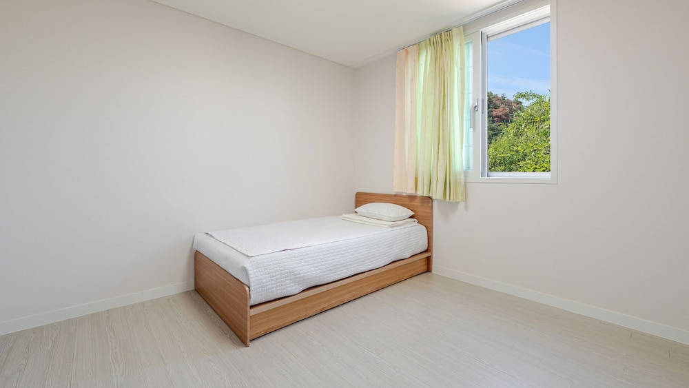 Gyeongju Sunflower Private Cottage