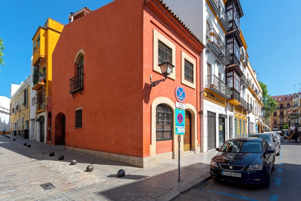 Exclusive House in Seville. Antonia Díaz