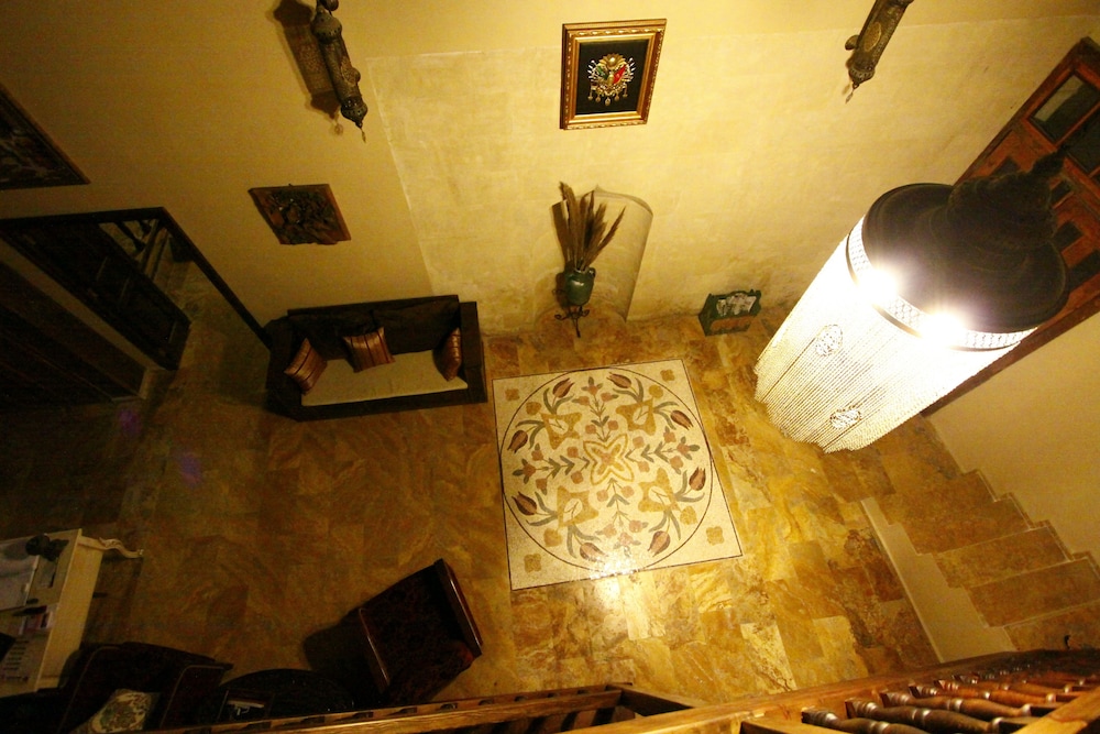 Elif Hatun Konagi - Image 6
