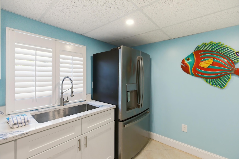 Sand Dollar Suite