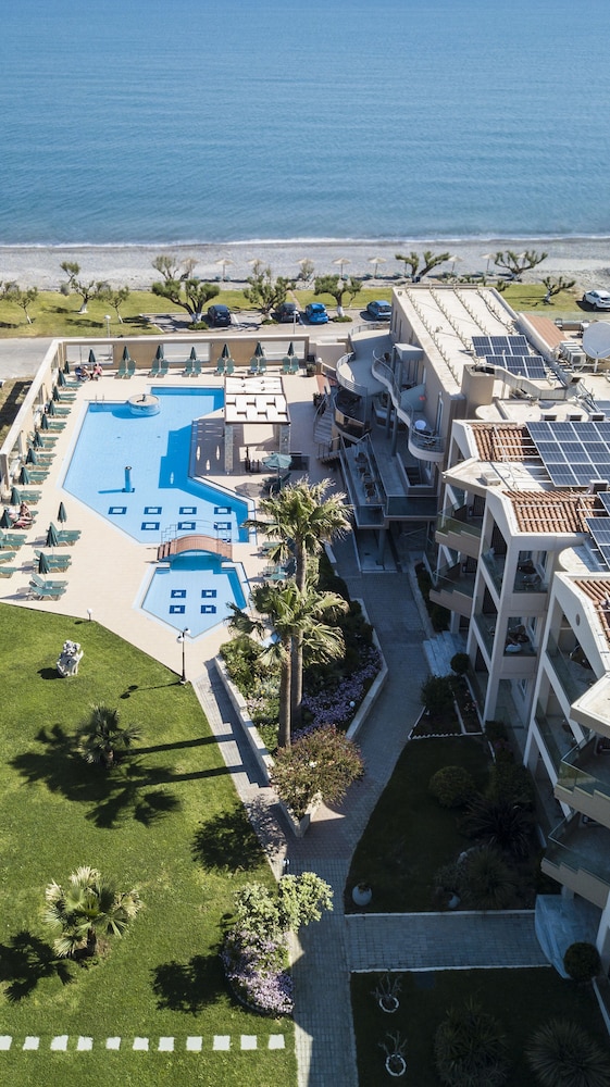 Platanias Vacations - Maleme Mare Beach Resort Hotel - Property Image 1