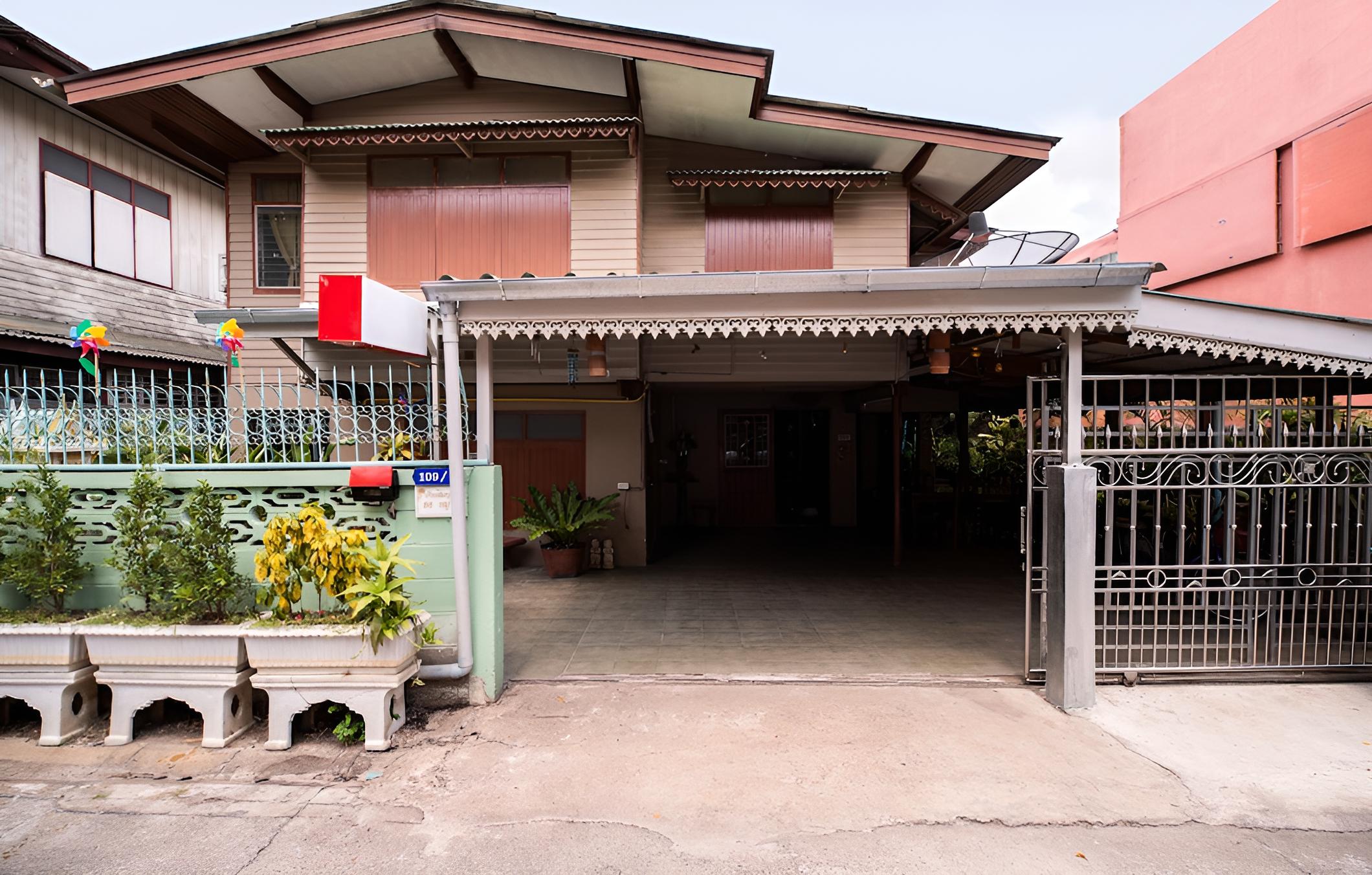 OYO 691 Donmuang Boutique House