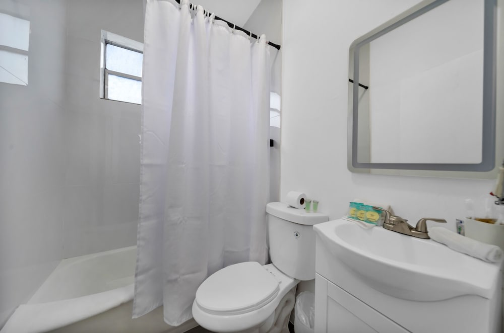 Historic 2 Bedroom Retreat
