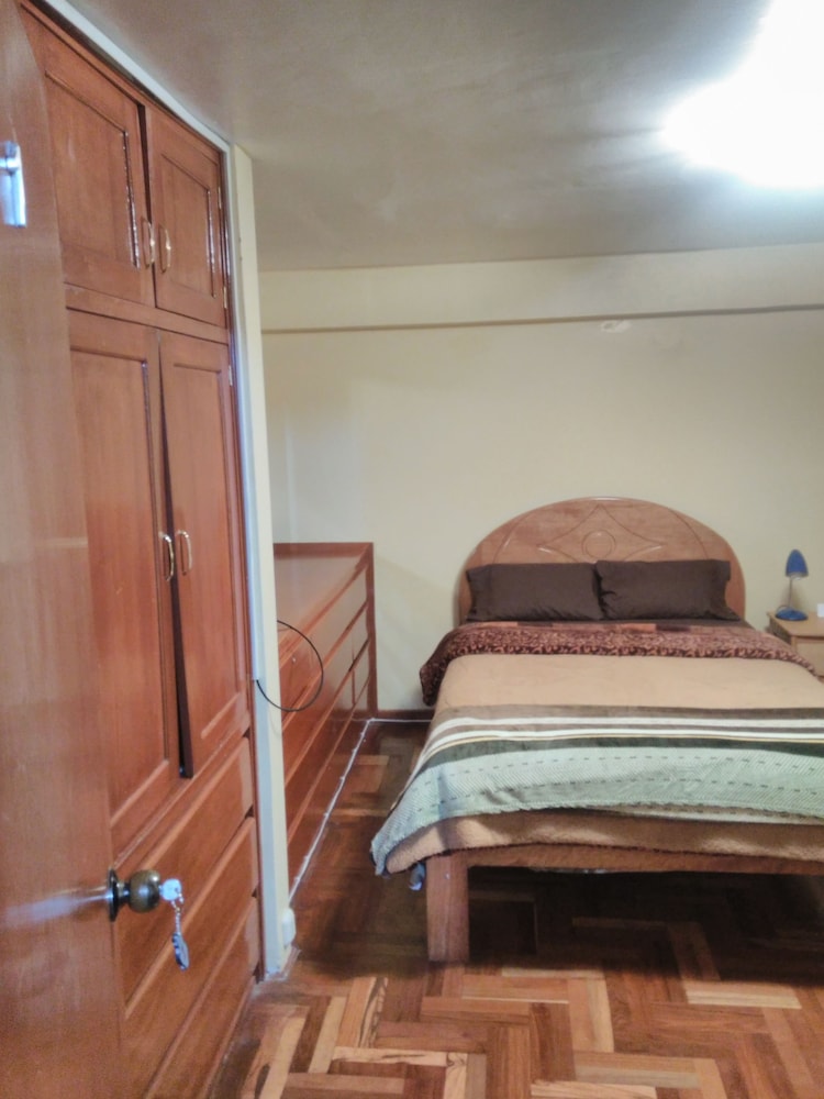 Huaypo House & Lodging