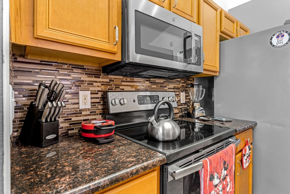 4Br Funoasis Pool BBQ Solana