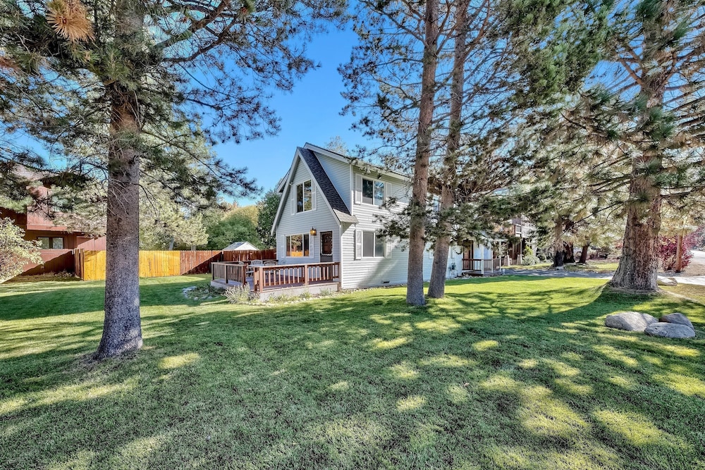853p Lakeside Beach 4 Bedroom Home