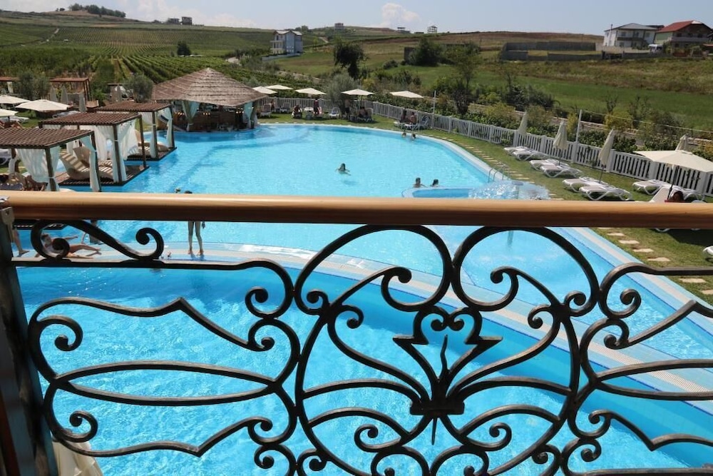 Vinea Resort & SPA