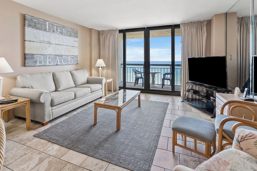 Shoreham Towers 7B