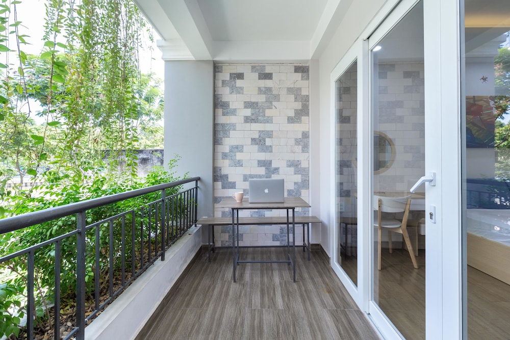 Cozrum Homes Yoga Corner