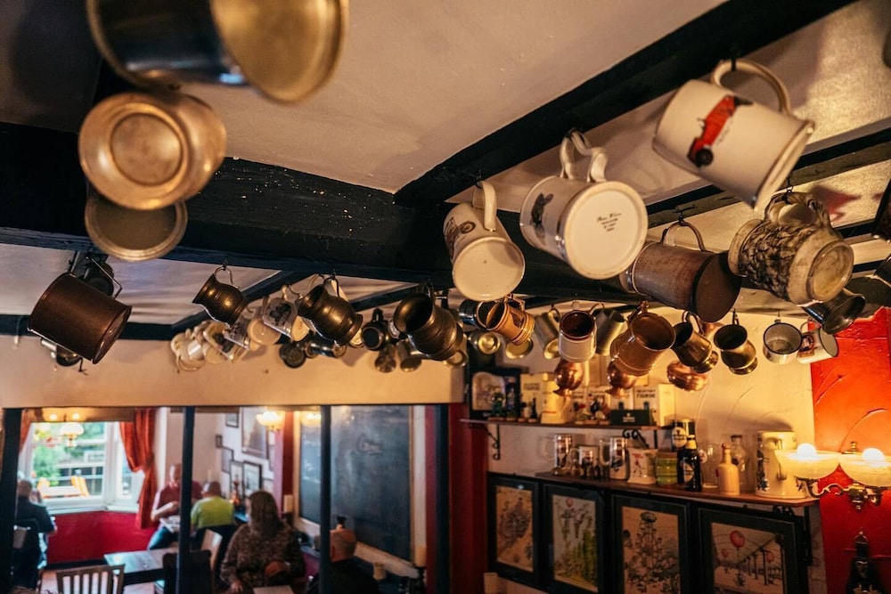 The Mug House Inn & Restaurant
