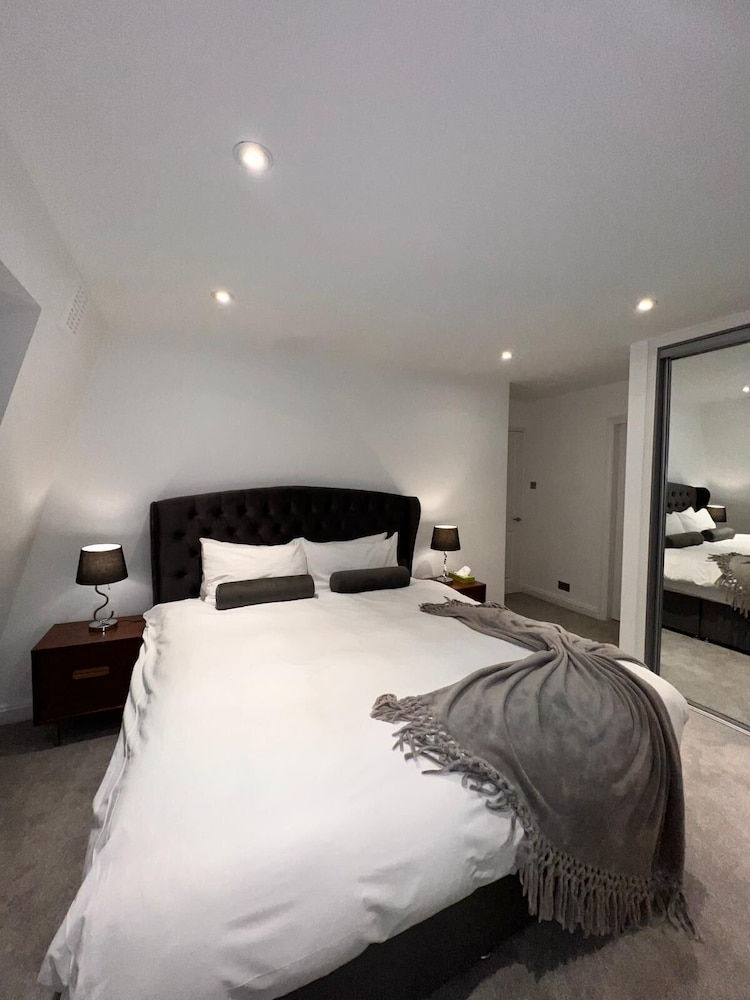 Mayfair Piccadilly Apartment