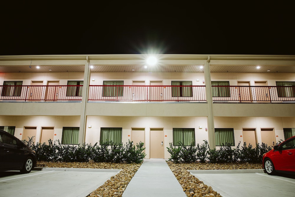 Palace Inn 290 & Jones Rd