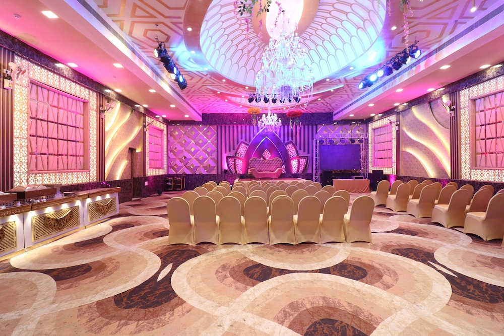 meeting & event spaces