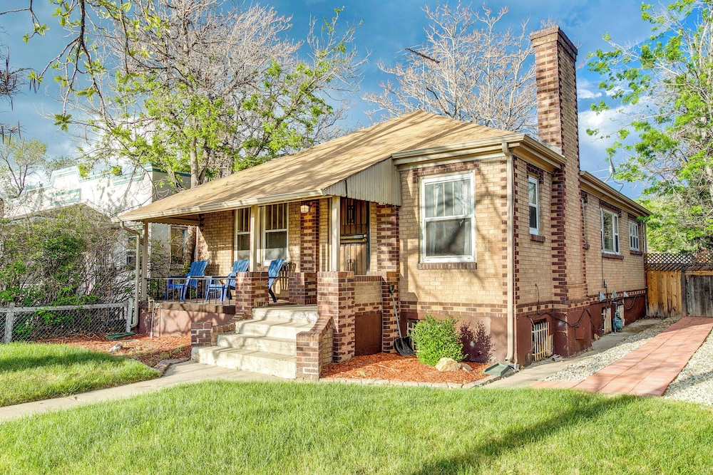 < 1 Mi to Washington Park: Denver Vacation Rental