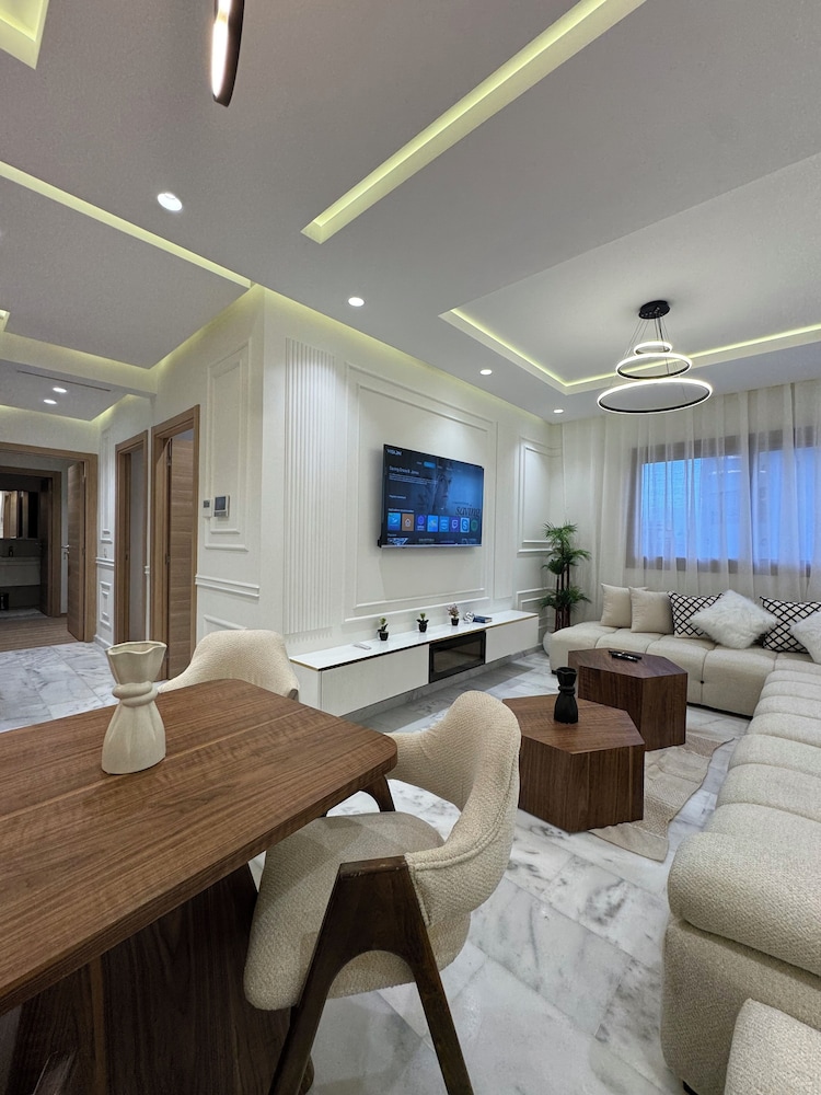 Luxury apartment Maarif near Stadium