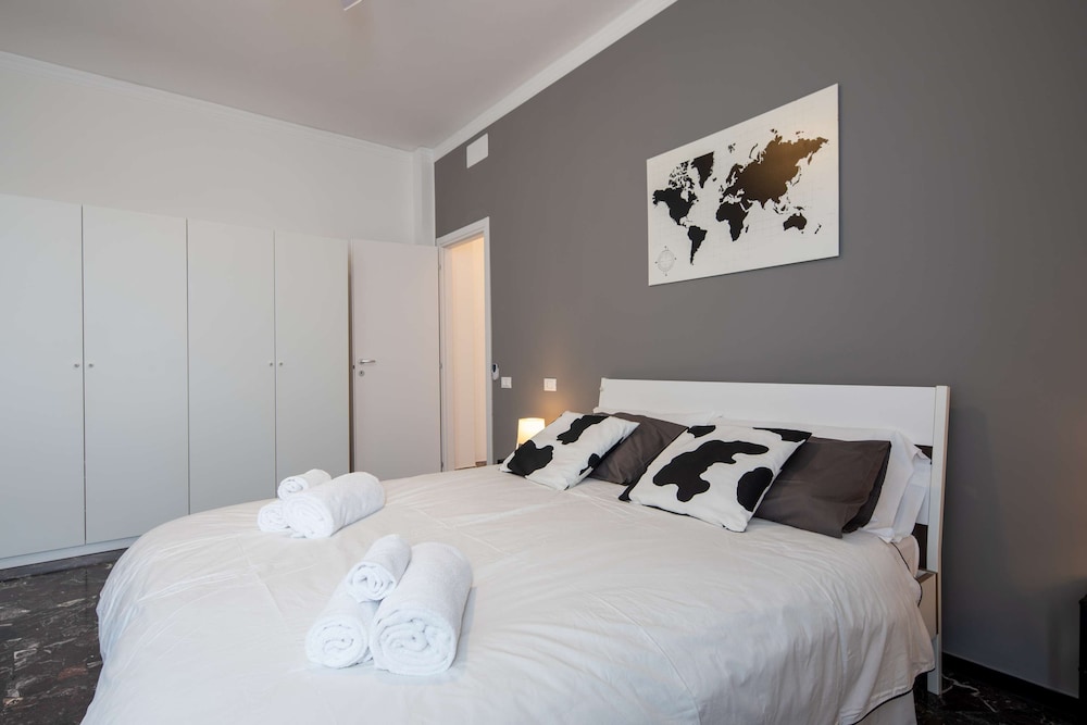 JOIVY Spacious Family Flat For 6 People In Genova photo 2