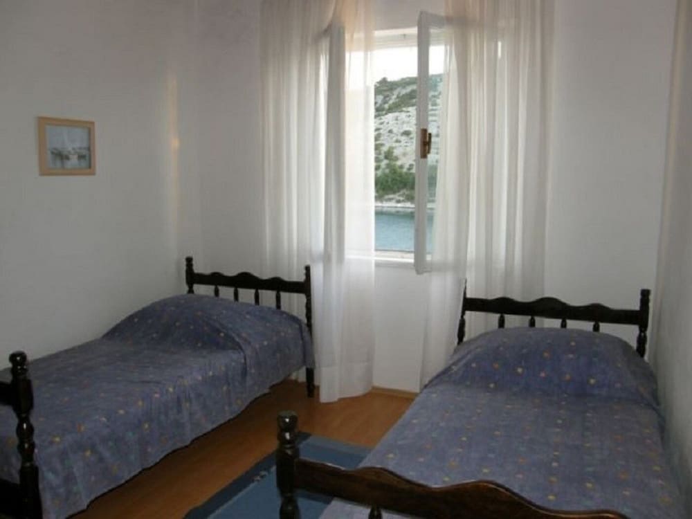 Ljubi - 20 m From Beach - A1 view 2