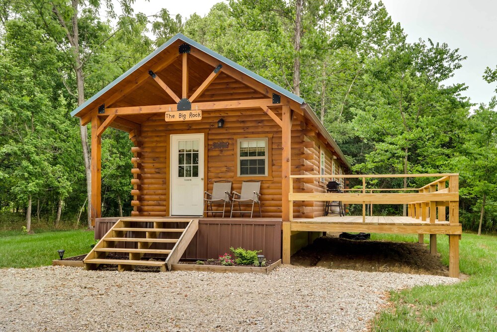 Sedalia Vacations - Florence Cabin w/ On-site Creek! - Property Image 1