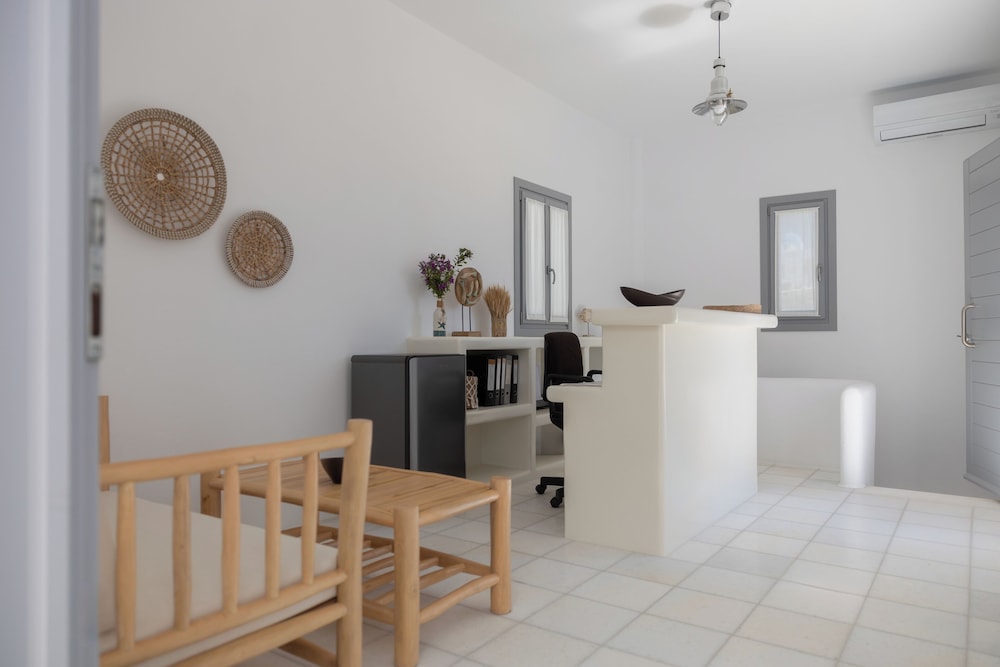 Aegean Colors Koufonisia photo 3