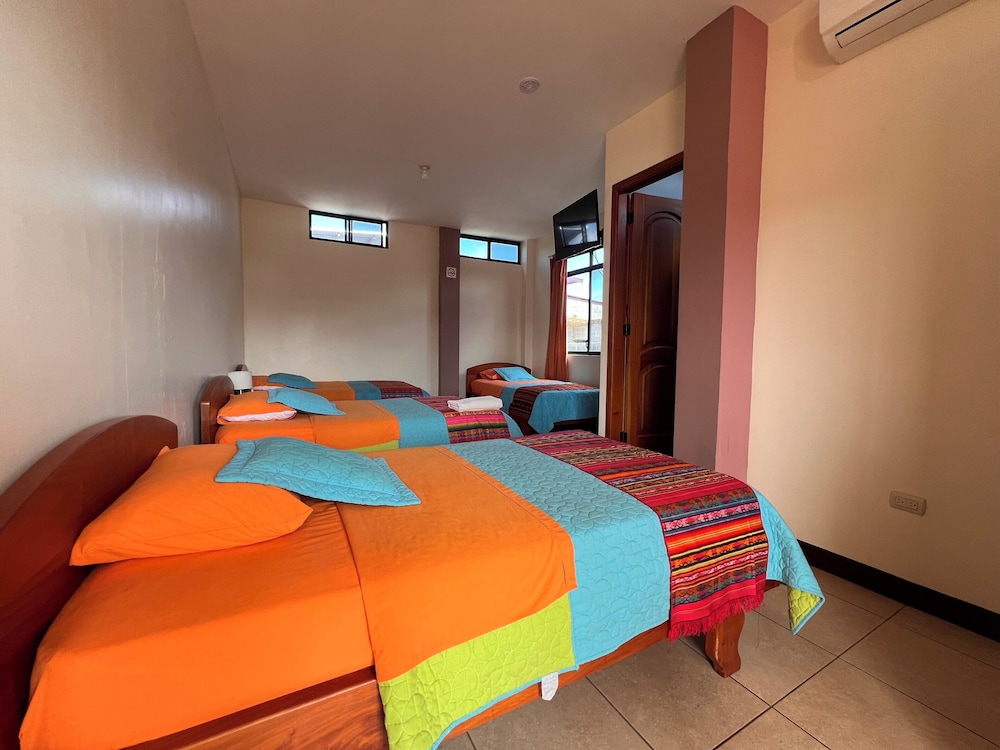 Hostal Casa Cascada