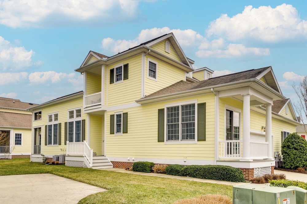 Bayside Resort Rental in Selbyville: 6 Mi to Beach