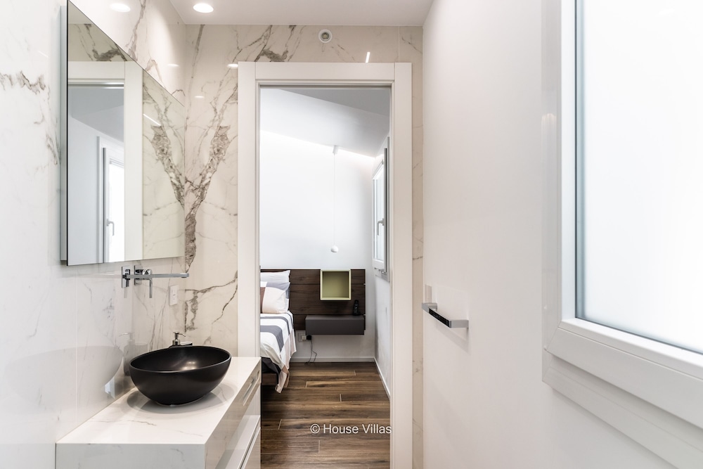 Flaben Luxury Villa in Diano Marina