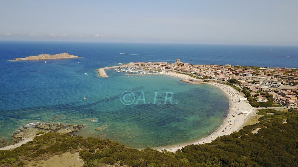 Isola Rossa Borgo Mare - Agenzia Isola Rossa