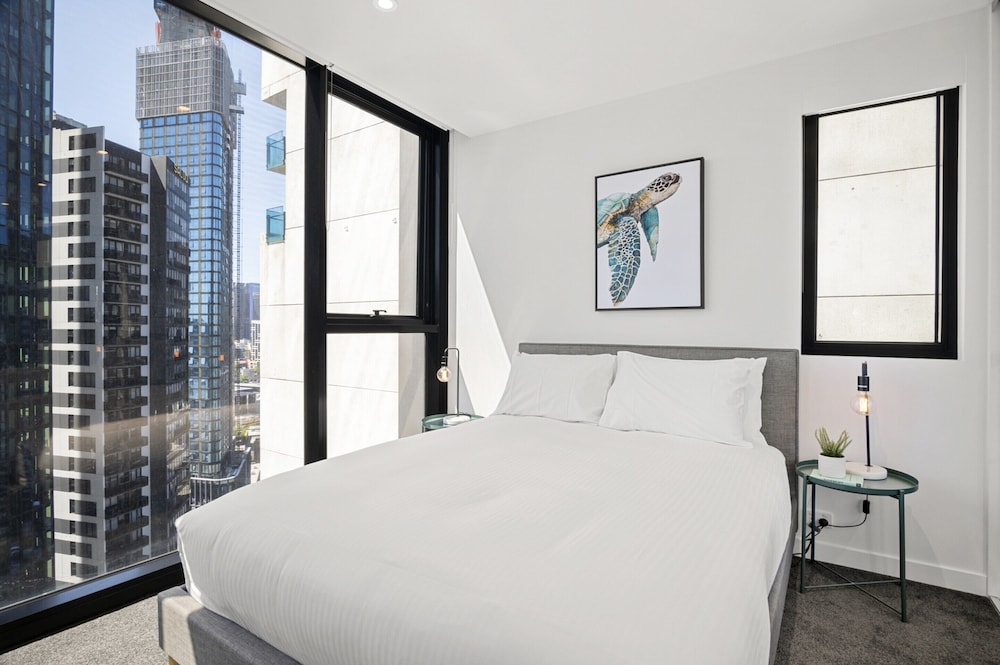 Stylish 2-bed Apartment With Stunning City Views