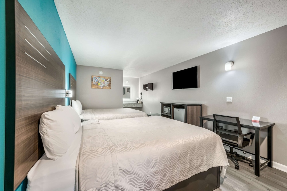 Econo Lodge Russellville