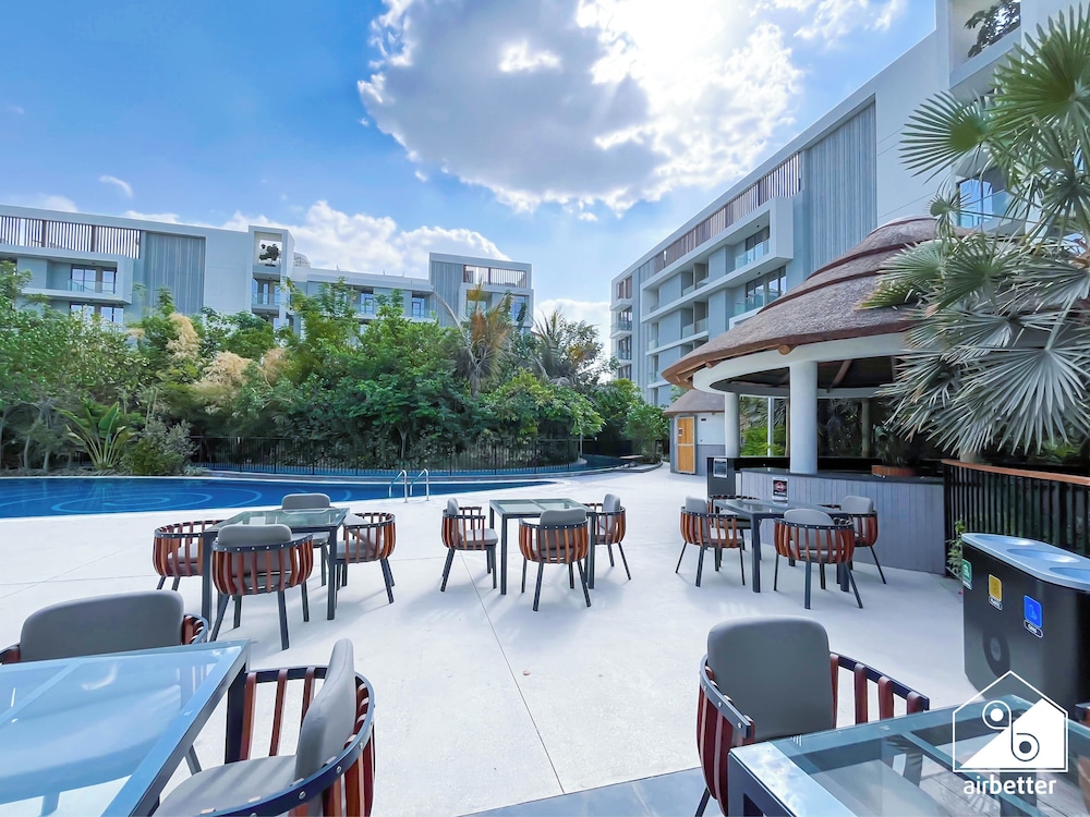 Exclusive 1BR Modern Comfort & Prime Location