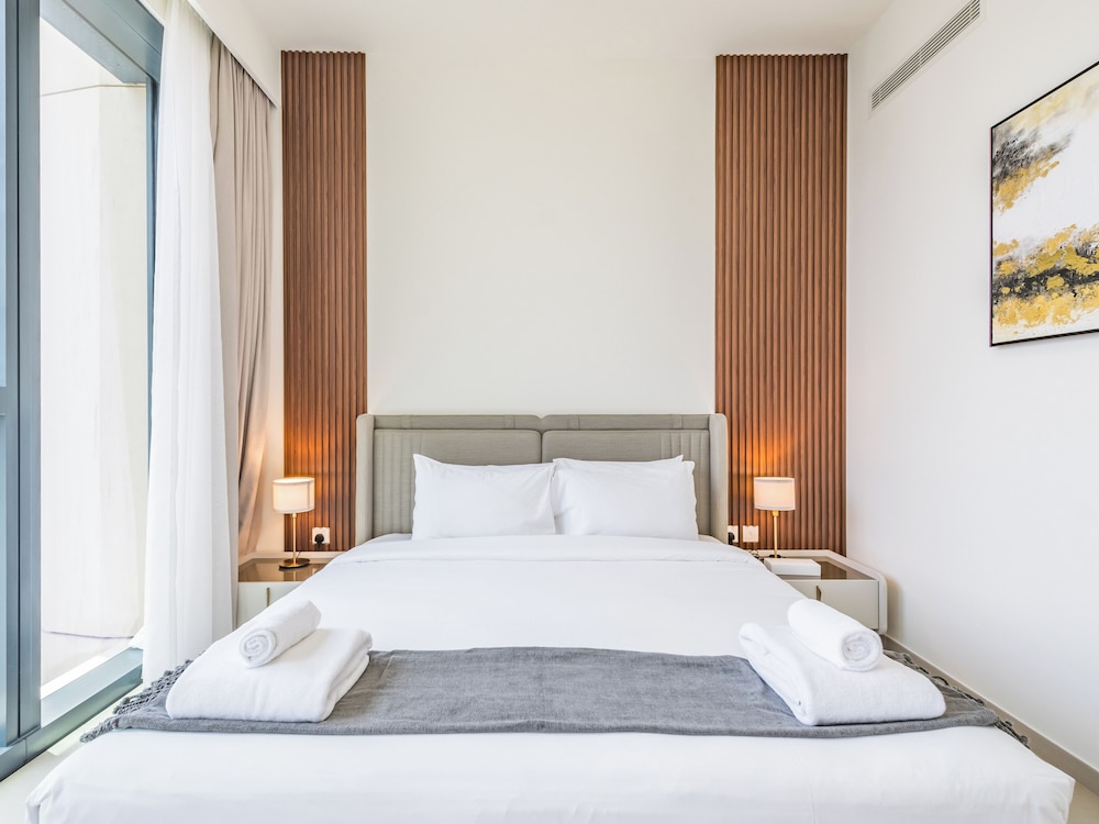 BLVD Heights Residences - Downtown
