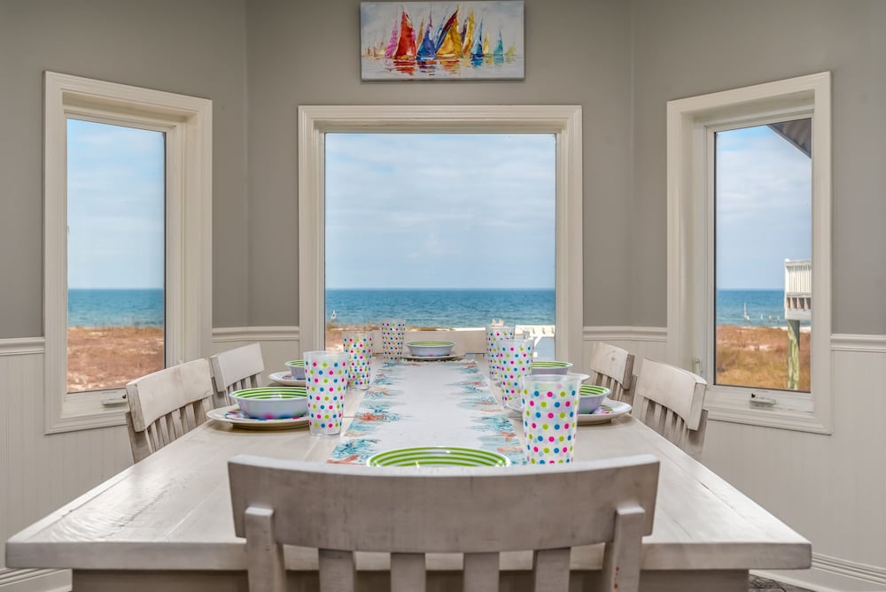 Tidal Wave - Big And Bold Bayfront Beauty! Perfect For The Whole Family Or Even A Reunion! 6 Bedroom Home by RedAwning view 5