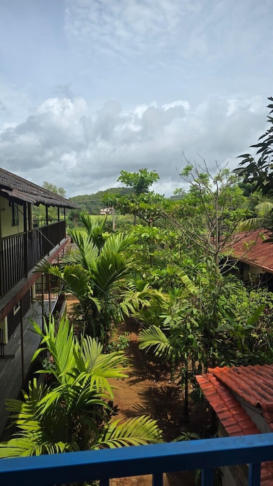 Omisha Beach Stay