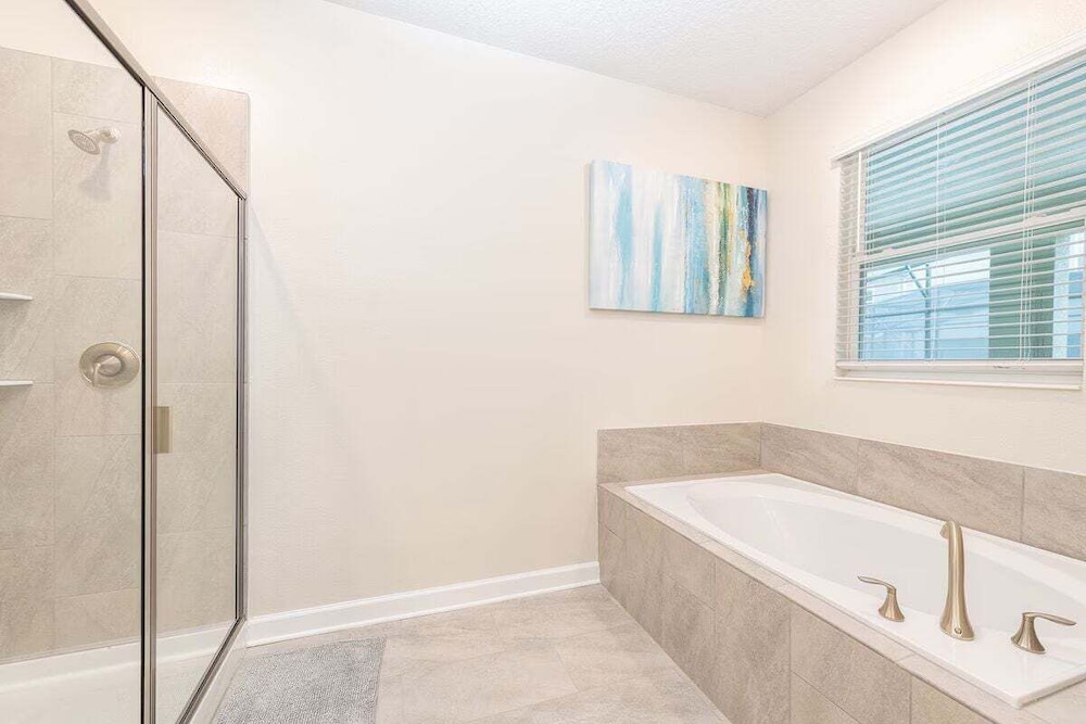 10br Storey Lake Home w/ Game Room, Pool & Spa Near Disney