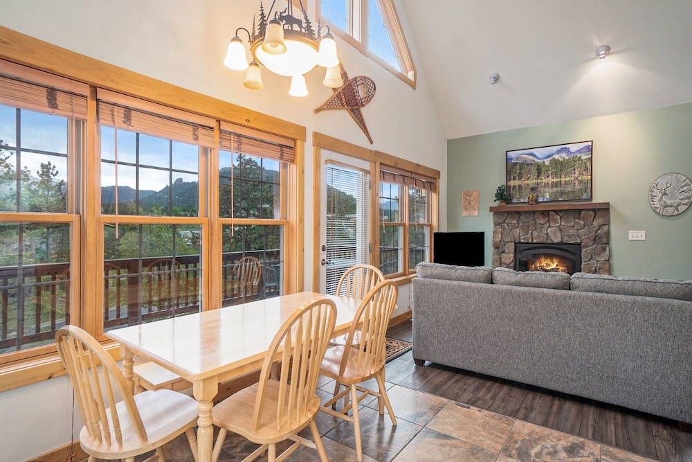 Denver Vacations - Solitude Eagle 2 - Estes Park 2 Bedroom Condo by RedAwning - Property Image 1