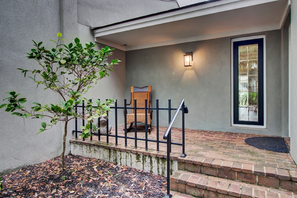 Mizzenmast by Avantstay Harbourtown Escape Group Retreat w Patio