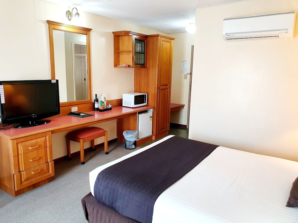 McNevin's Maryborough Motel