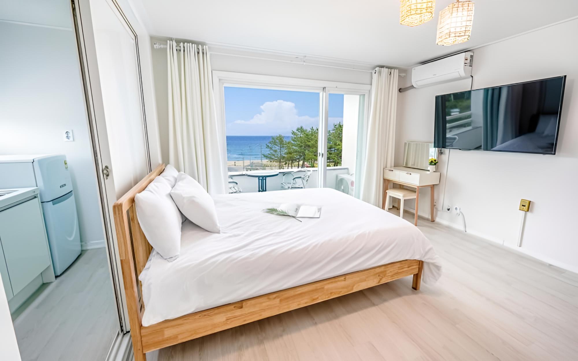 Yangyang Twin Beach Pension