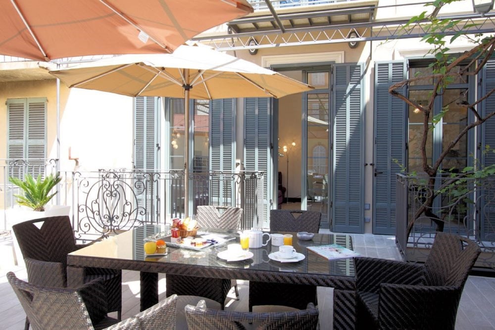 Terrace Apartment in Cannes