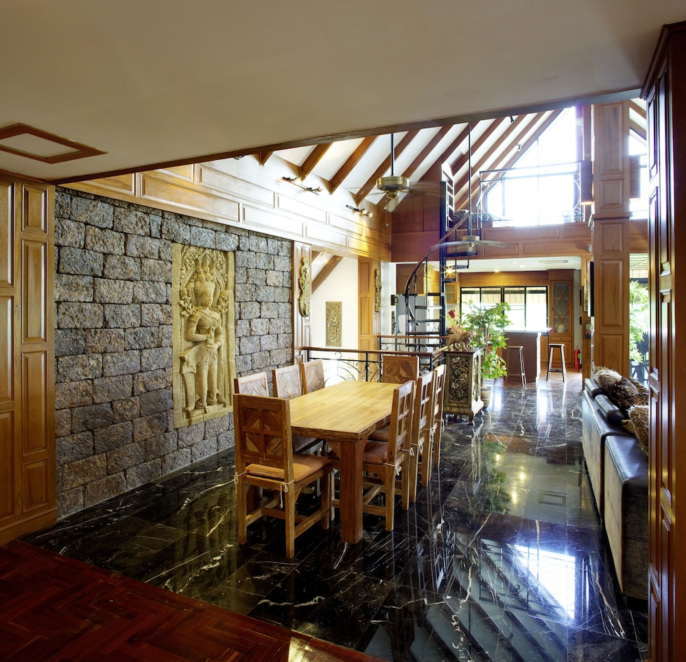 Thara Bayview Villa