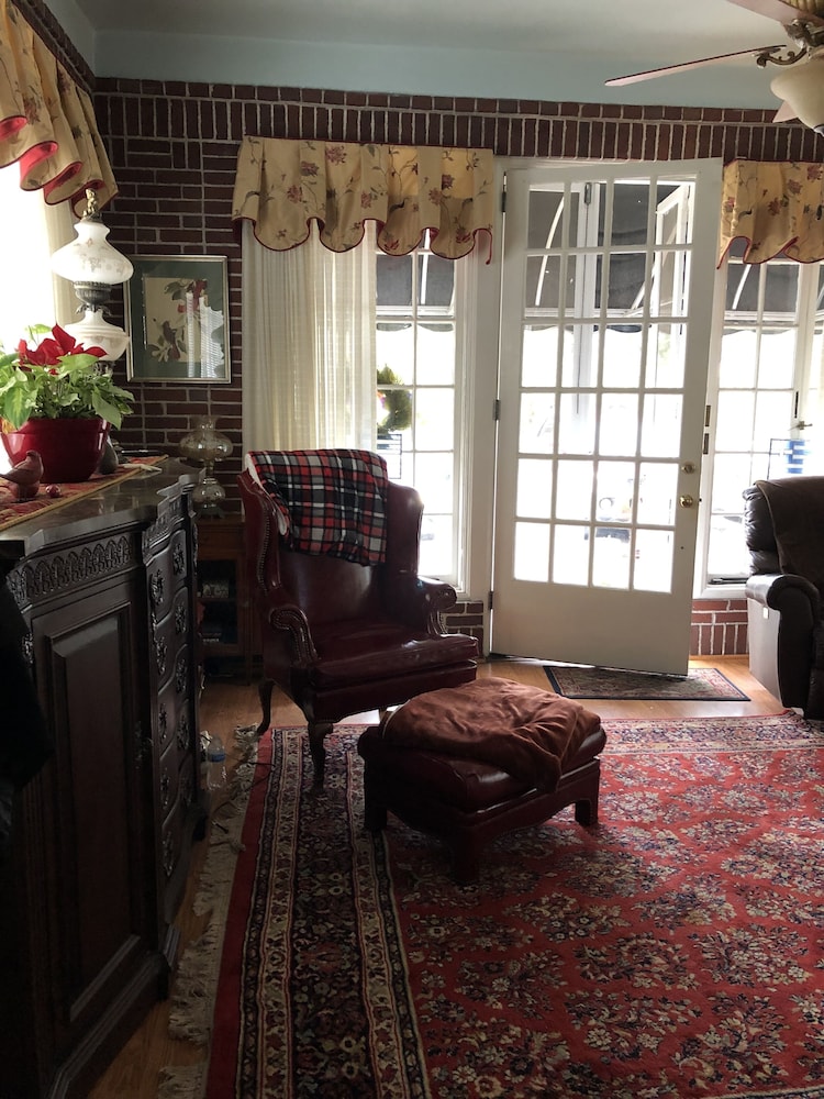 Angie's B&B