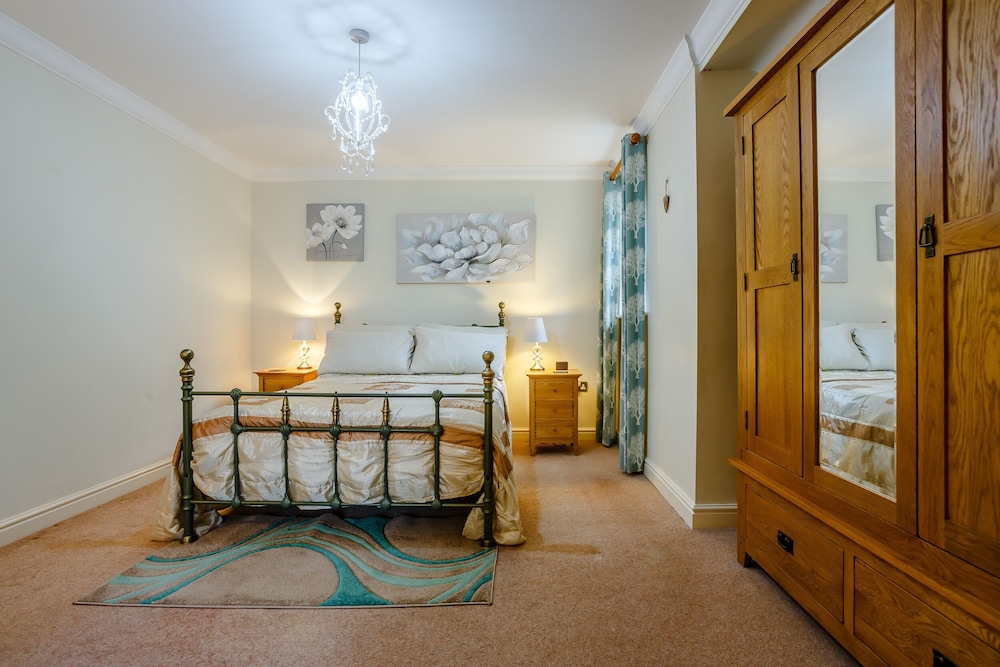Jasmine Cottage