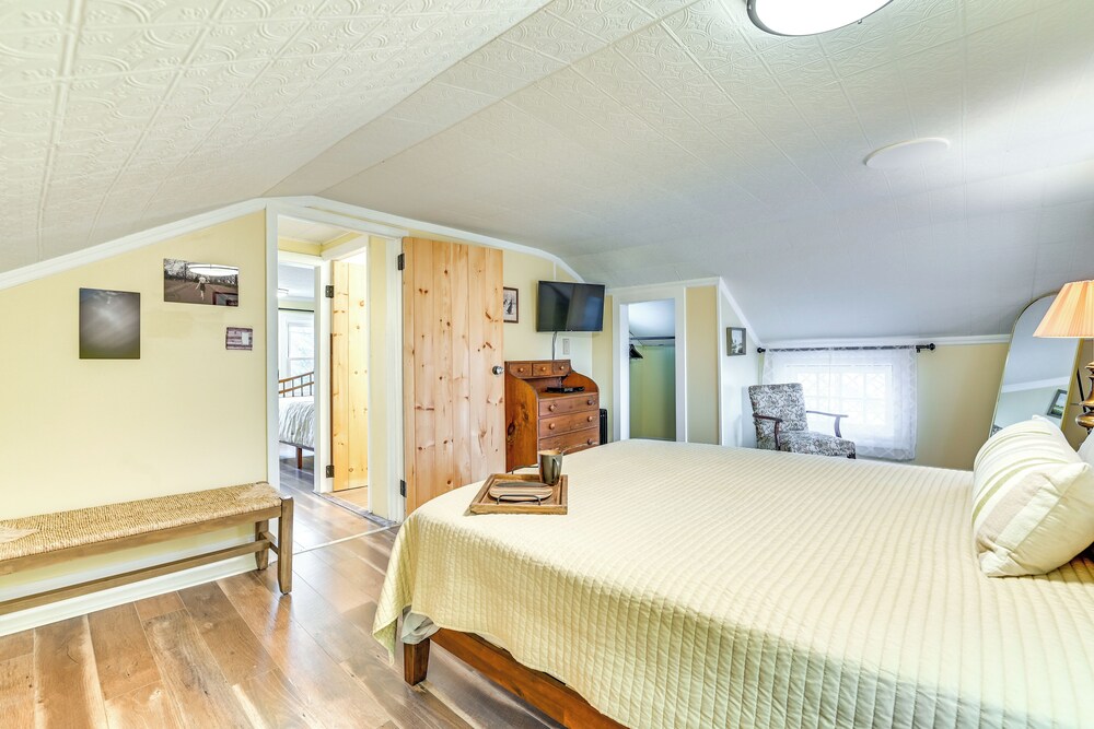 'the Olde Westerlo Village House' - Winter Retreat