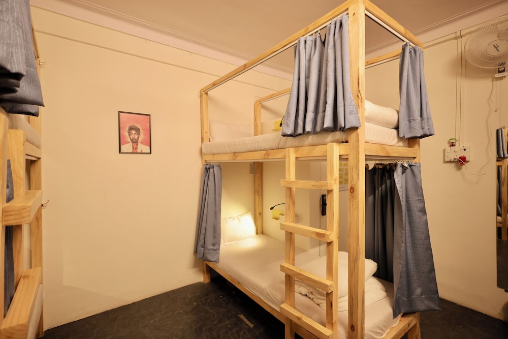 Locomo Hostel Mini - 9 mins from airport