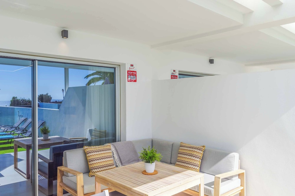 Marina Suite Villa Azul